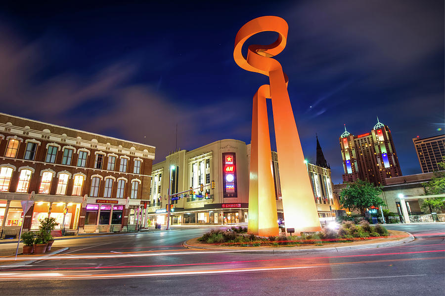 La Antorcha De La Amistad - Torch Of Friendship - San Antonio ...