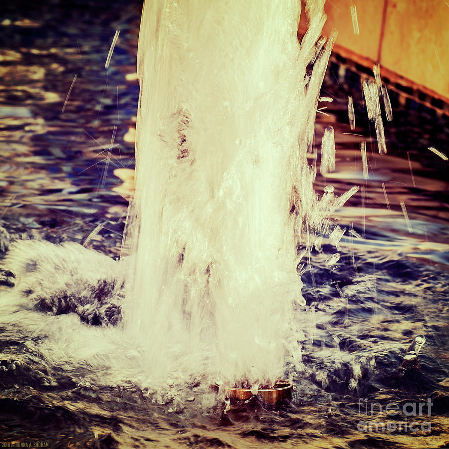 La Fontaine - Abstract - Fine Art Photography By Ronna A. Shoham Photograph