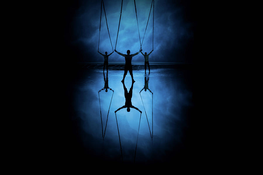 La Perle by Lucas Dragone La Perle by Lucas Dragone