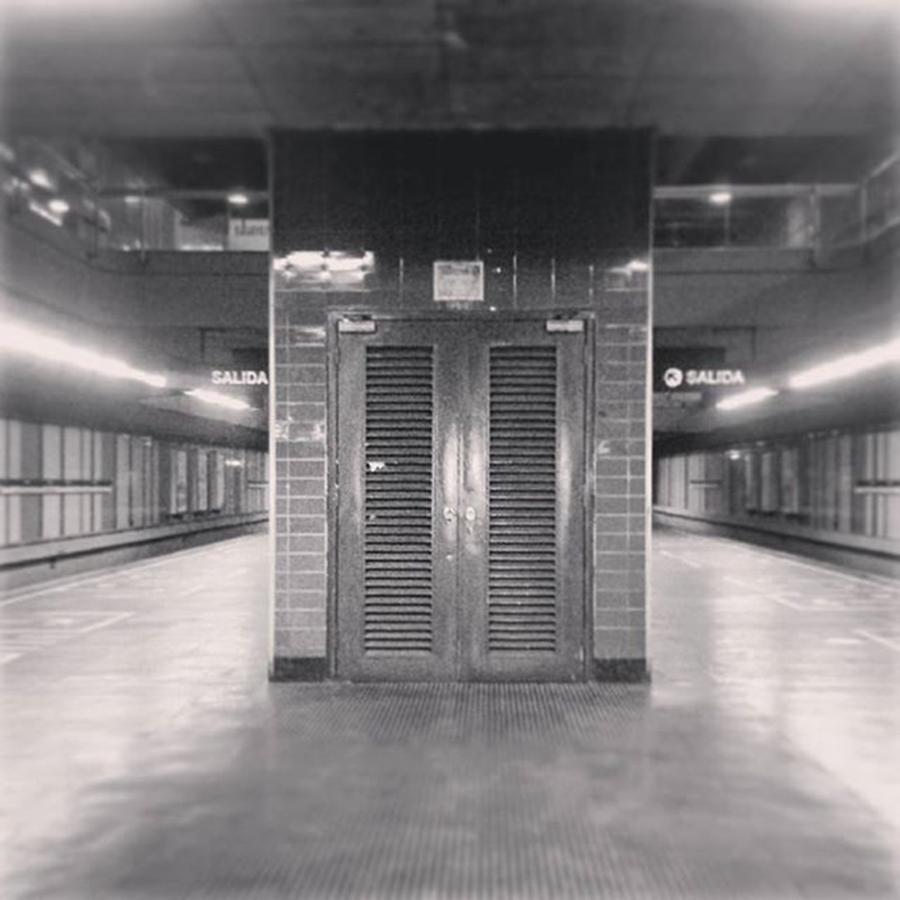 Metro Photograph - La Puerta Al Inframundo. 
nota Del by Javiher Plaza