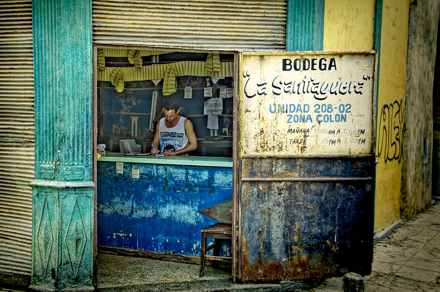 Cuba Photograph - La Santiaguera by Claude LeTien