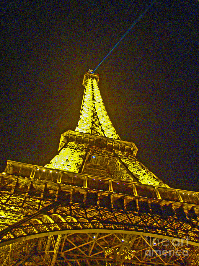 Paris Photograph - La Tour Eiffel II by Al Bourassa