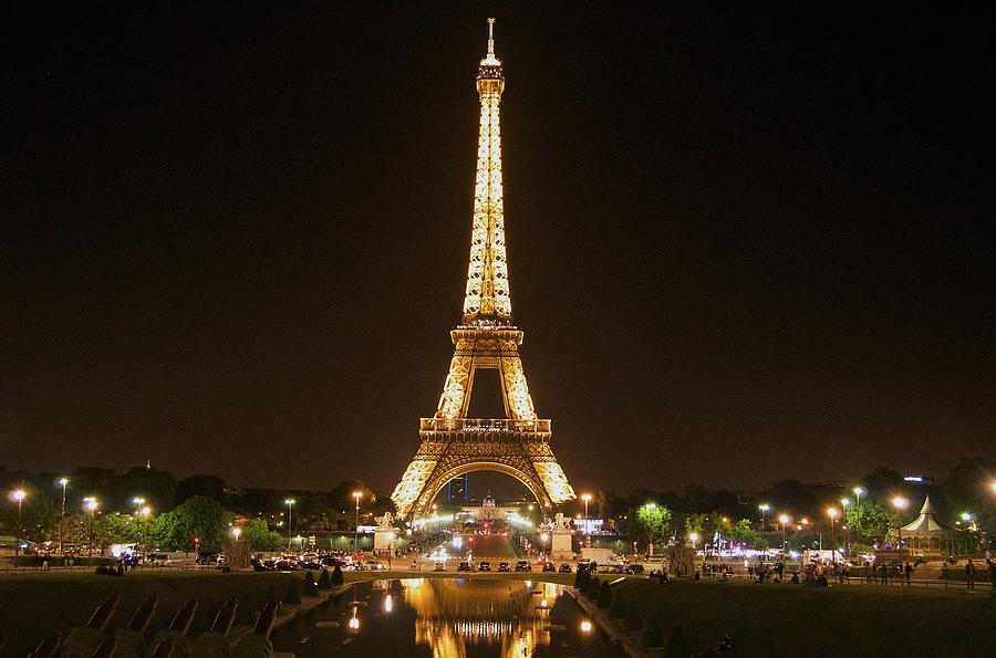 La Tour Eiffel Photograph by Lionelle van Staden