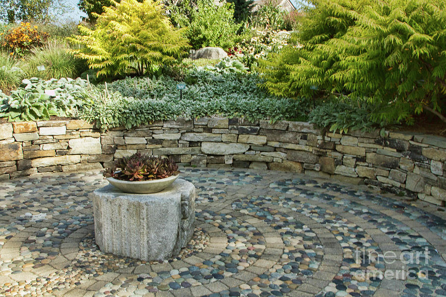Botanic Gardens Photograph - Labyrinth Garden Detail by Marilyn Cornwell Botanic Gardens Photograph - Labyrinth Garden Detail by Marilyn Cornwell