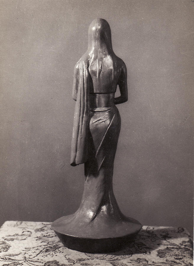 Figure Sculpture - Lady in Saree 02 by Mohd Raza-ul Karim