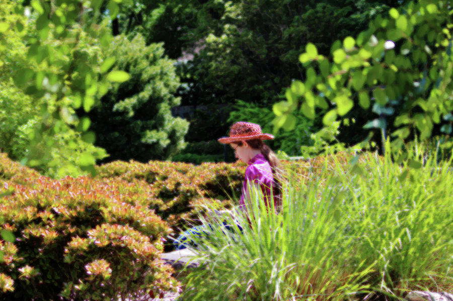 Lady In The Garden Photograph by Cynthia Guinn