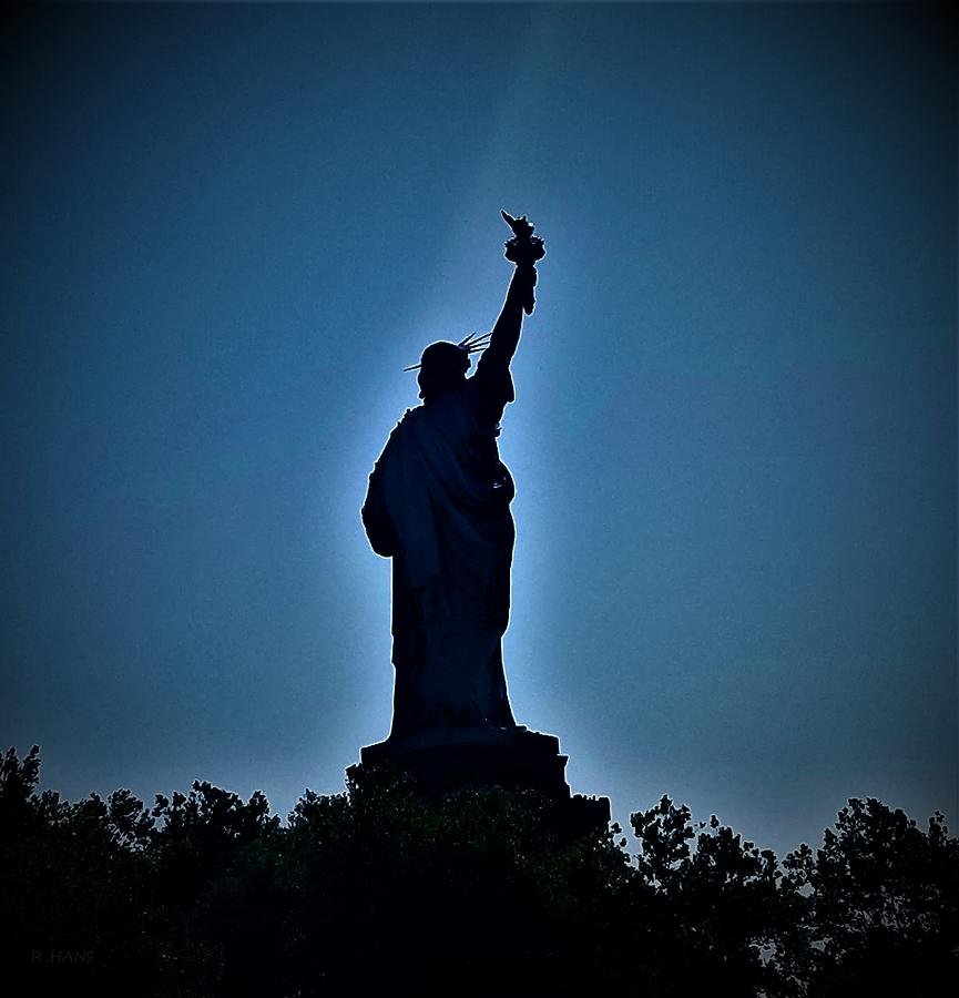 Lady Liberty Silhouette Photograph by Rob Hans