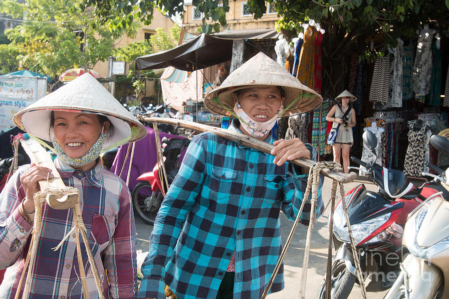 Lady Street Food Vendors Hoi An Vietnam Photograph by Martin Berry ...