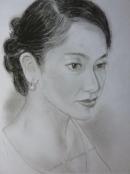 Lady Drawing by Wanvisa Klawklean