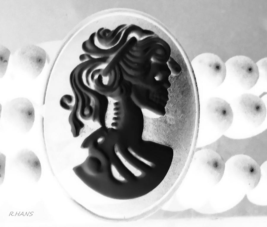 Black And White Photograph - Ladyskull Cameo Negative by Rob Hans