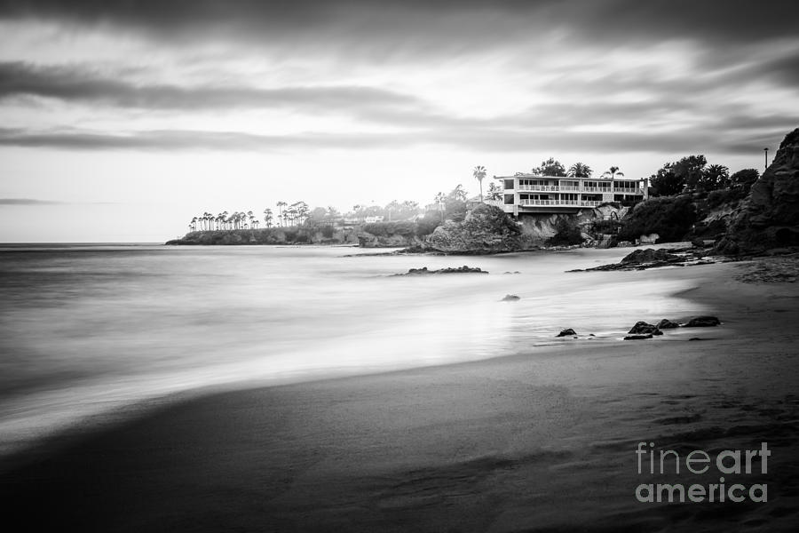 Beach Photograph - Laguna Beach Shaws Cove Black and White Photo by Paul Velgos