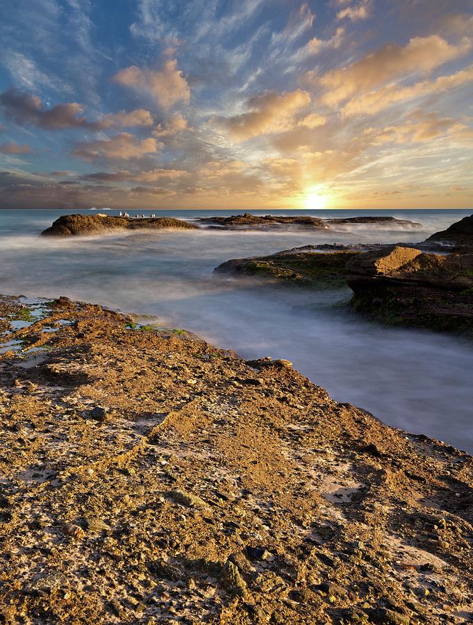 Laguna Beach Tidepool Photograph by Bill Thomas - Fine Art America