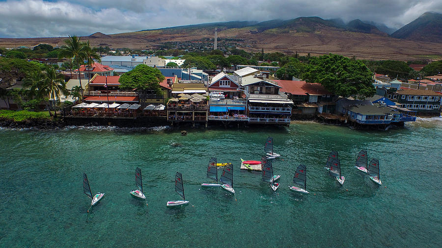 is lahaina yacht club destroyed