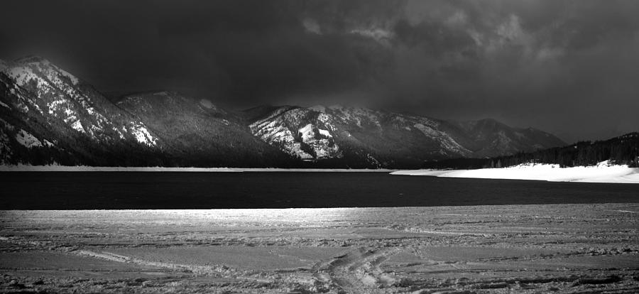 Lake Cle Elum Photograph by Herman Robert | Fine Art America