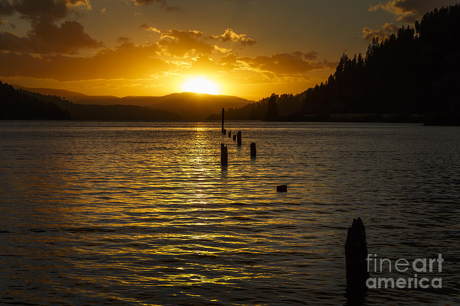 Lake Coeur dAlene at Sunset Photograph by Dennis Hedberg