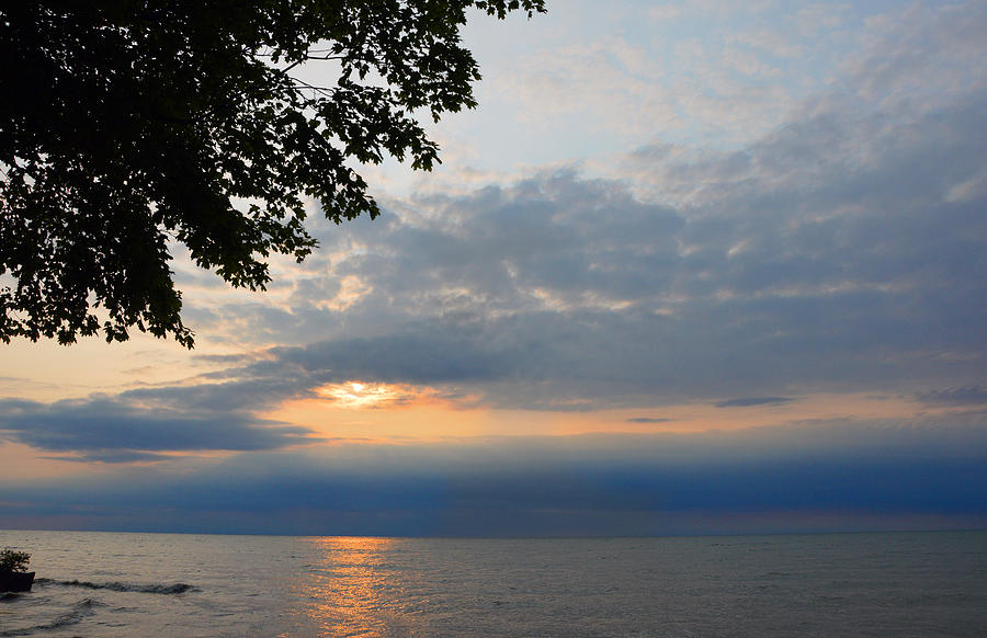 Lake Erie Sunset Photograph by Lena Wilhite