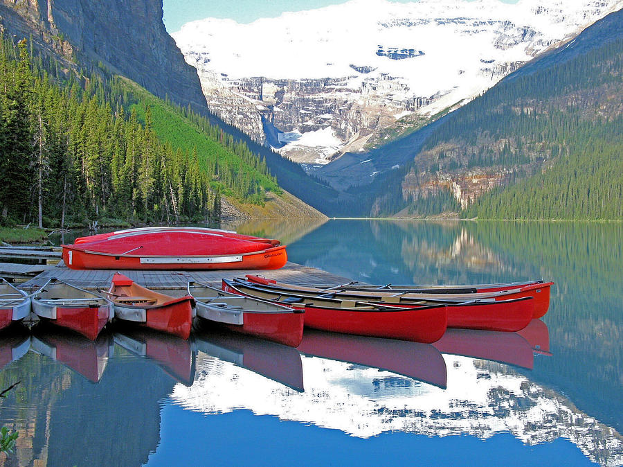 Lake Louise Canoes Photograph by Gerry Bates