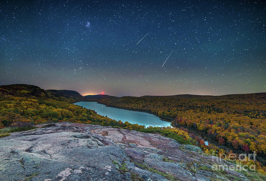 Lake Of The Clouds and Falling Stars -1010 Photograph by Norris Seward