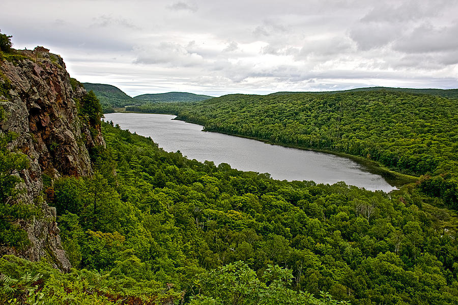 Lake Of The Clouds In Porcupine Mountains State Park Michigan