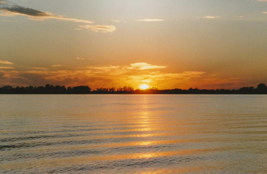 Sun Photograph - Lake Ripley Sundown Litchfield MN by Gene Linder Sun Photograph - Lake Ripley Sundown Litchfield MN by Gene Linder