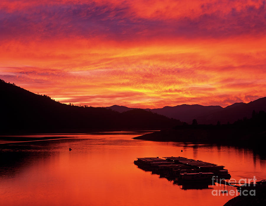 Lake Shasta Sunset Photograph by Jim Corwin