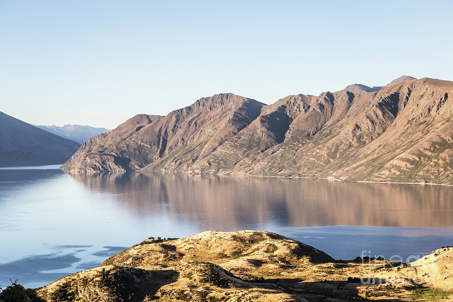 lake Wanaka in New Zealand south island Photograph by Didier Marti