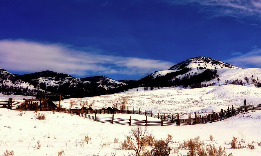 Lamar Ranger Station In Winter - Yellowstone Photograph by Mountain Dreams