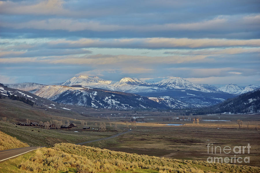 Lamar Valley Photograph by Thomas Major - Fine Art America