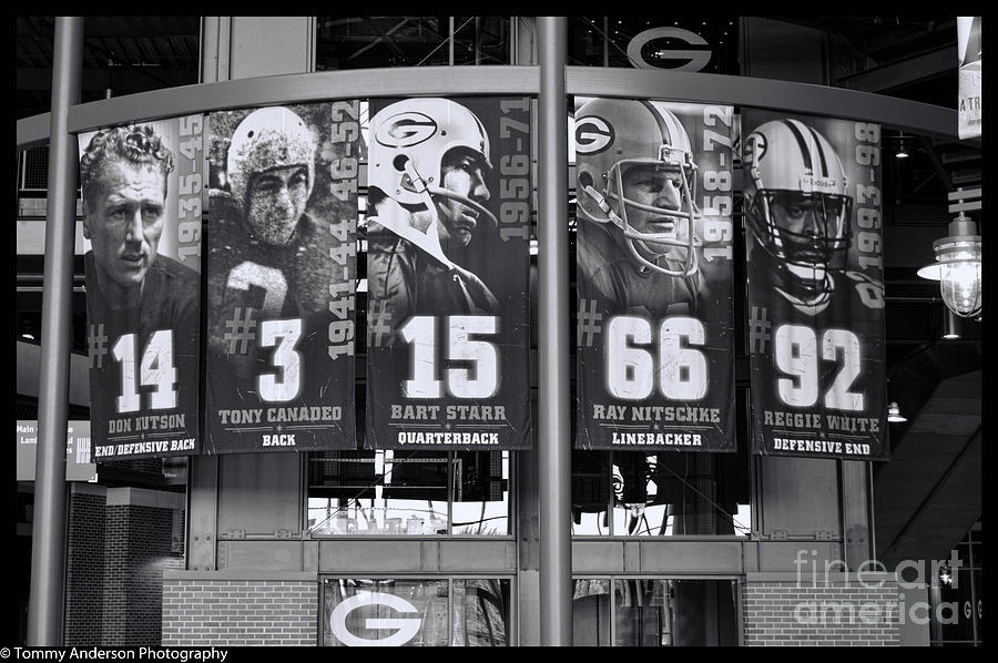 Vince Lombardi Photograph - Lambeau Field Heroes by Tommy Anderson