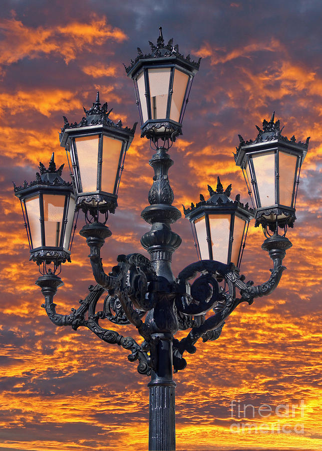 Lamp post at sunset Photograph by Rod Jones