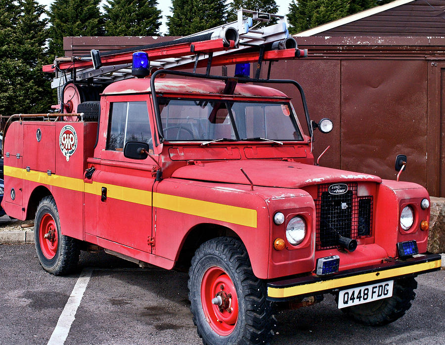 Land Rover Fire Engine Photograph by Richard Denyer