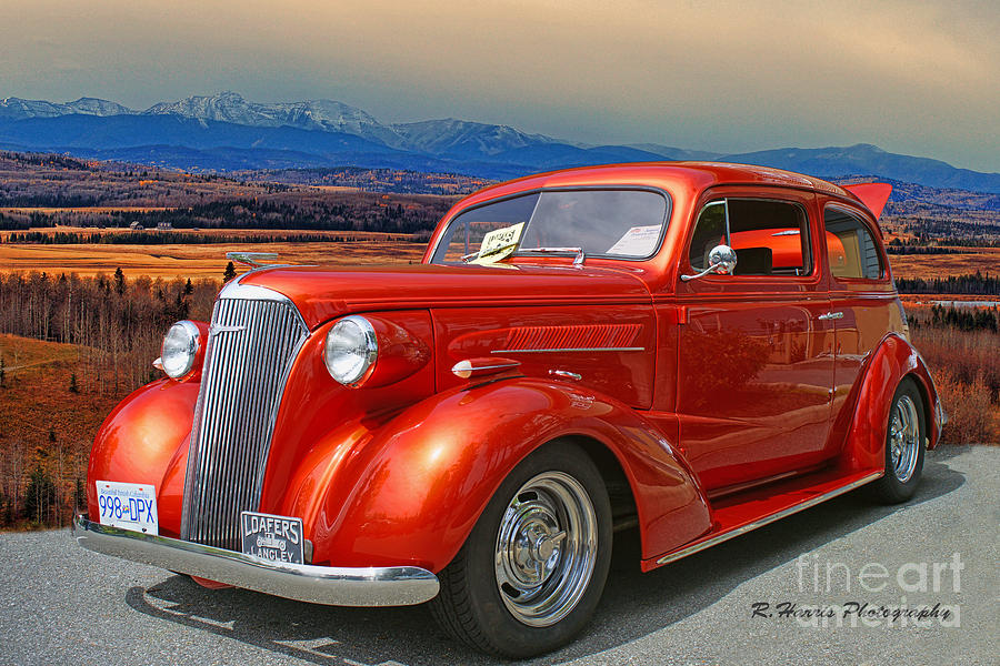 Langley Loafers Street Rod on the Praire Photograph by Randy Harris