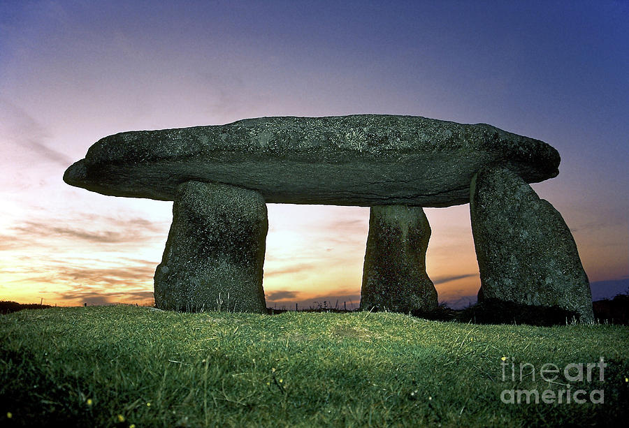 Lanyon Quoit At Dusk Photograph by Photimageon UK