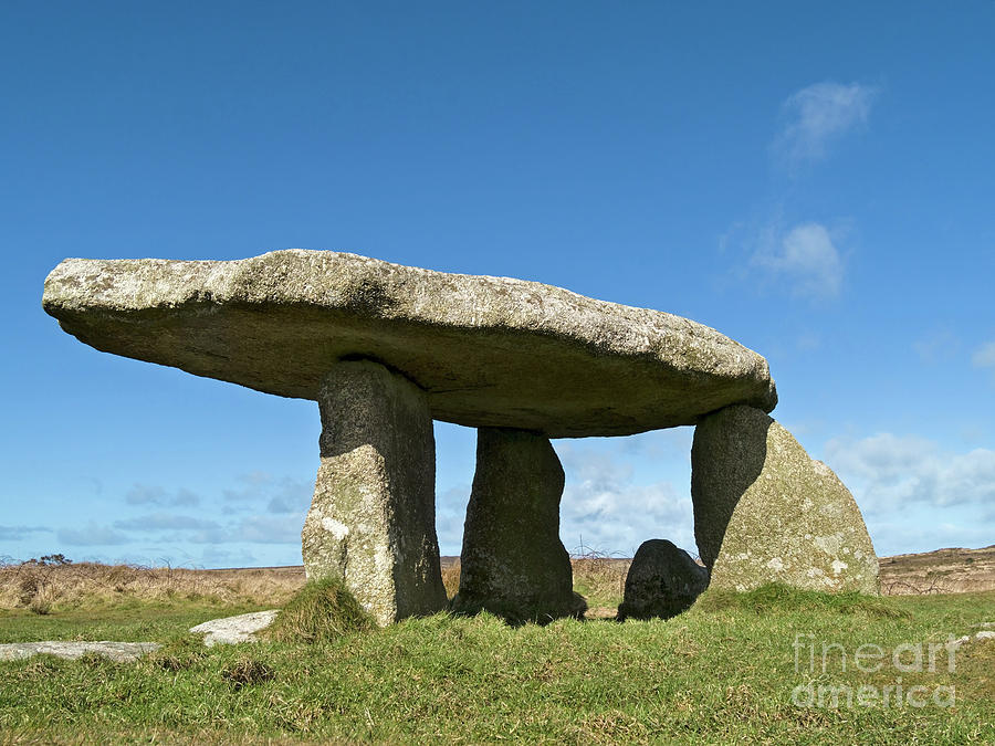 Lanyon Quoit Standing Stones - 3 Photograph by Photimageon UK