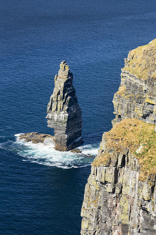 Large Sea Stack Rock Structure Photograph
