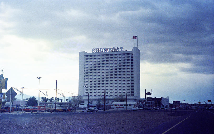 Las Vegas 1980 #15 Photograph by Frank Romeo
