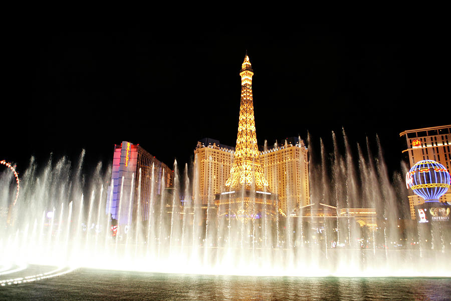Las Vegas Fountain Eiffel Tower Photograph by Marilyn Hunt