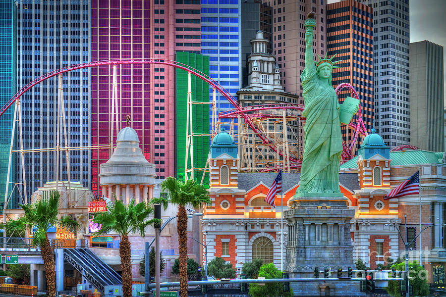 Las Vegas Strip NY NY Hotel Sunrise Photograph by David Zanzinger