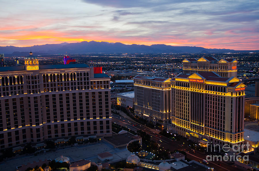 Las Vegas Sunset Photograph by Nick Boren