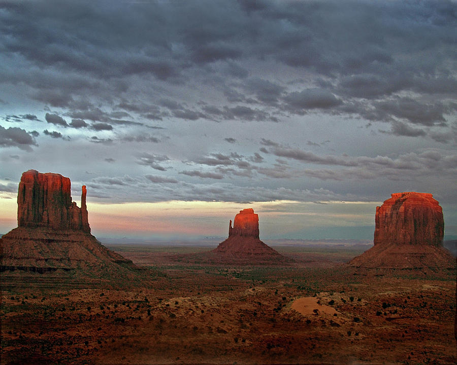 Last Light, Monument Valley Photograph by JustJeffAz Photography
