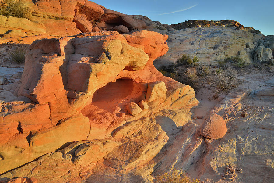 Last Light on Valley of Fire Sandstone Shapes Photograph by Ray Mathis