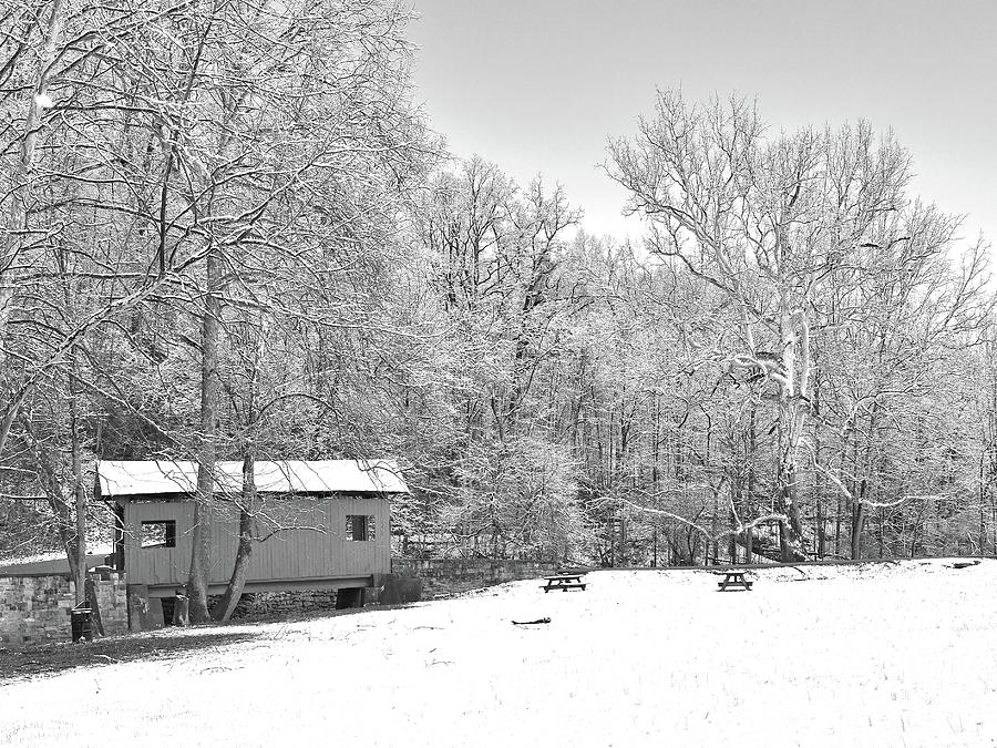 Late Winter Snowfall in Western Pennsylvania Photograph by Digital Photographic Arts