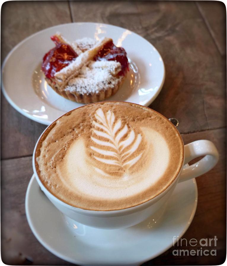 Latte With Berry Tart Photograph by Susan Garren