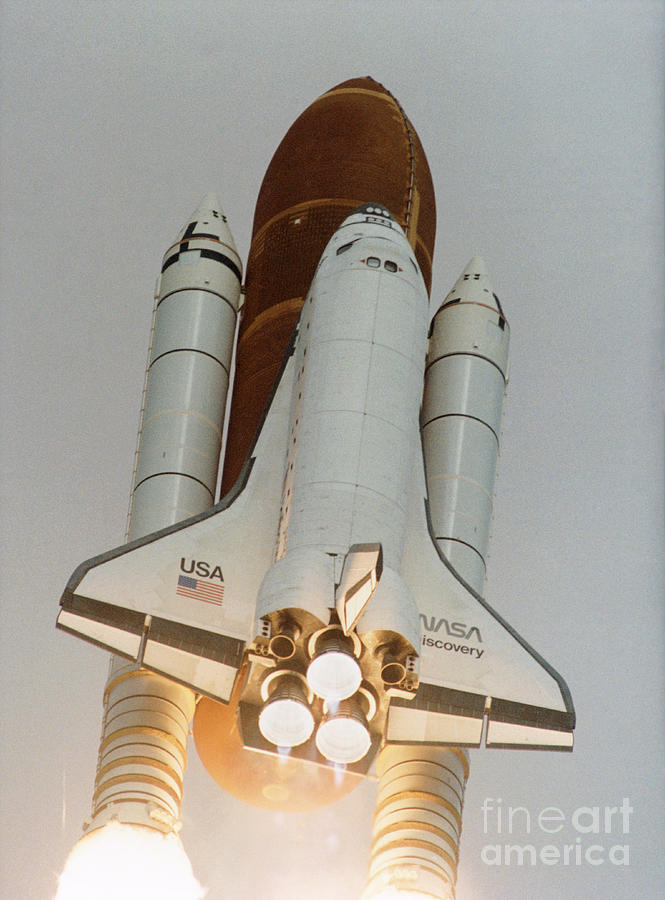 Launch of Shuttle STS-31 carrying Hubble Photograph by Nasa
