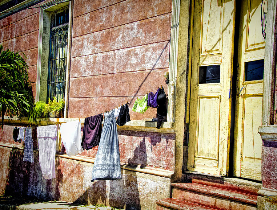 Cuba Photograph - Laundry Day by Claude LeTien