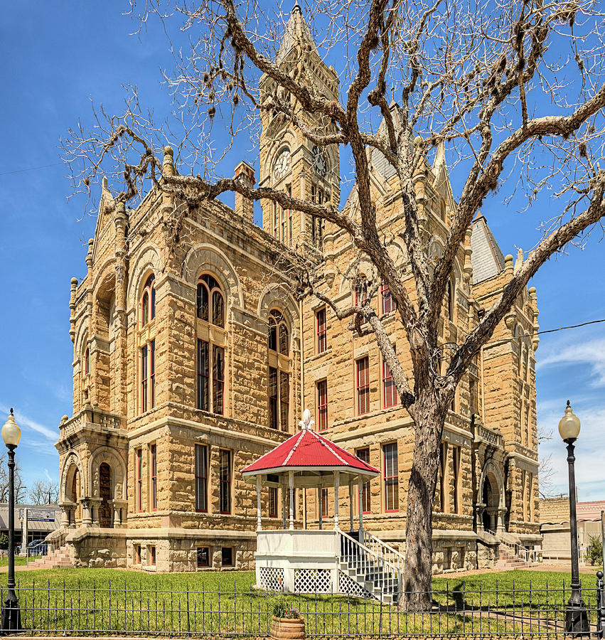 Lavaca County Courthouse Photograph by JC Findley - Fine Art America