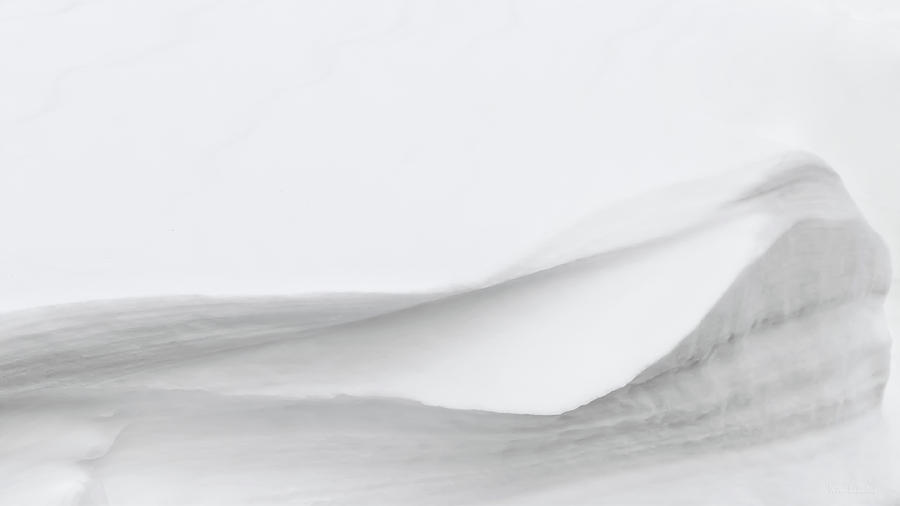 Abstract Photograph - Layers of Snow by Wim Lanclus