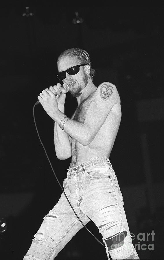 Layne Staley - Alice In Chains Photograph by Concert Photos