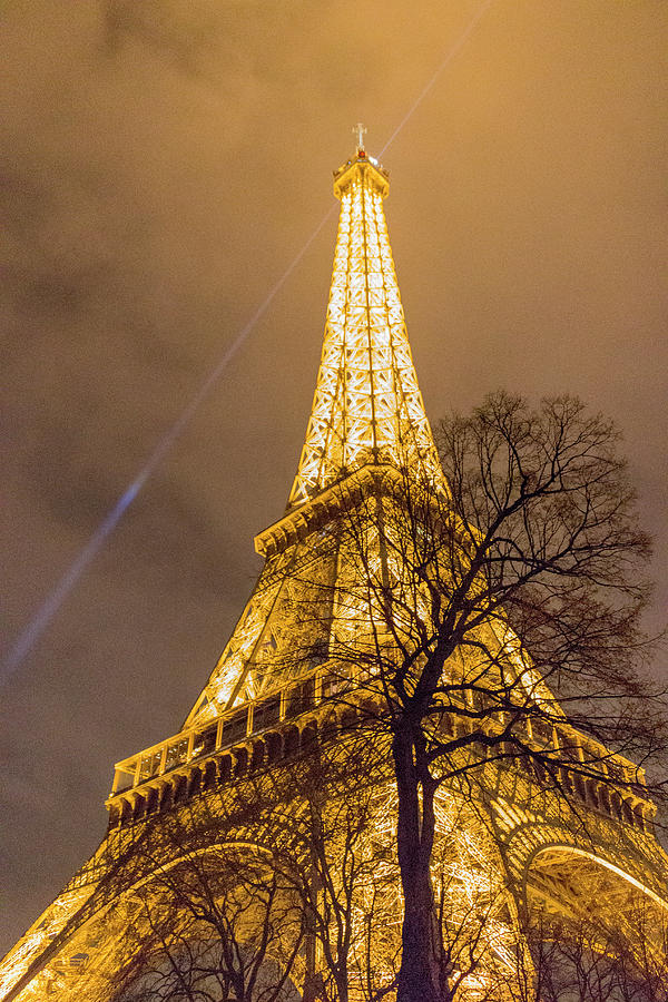 Le Eiffel Tower Photograph by Stanley Edwards - Pixels