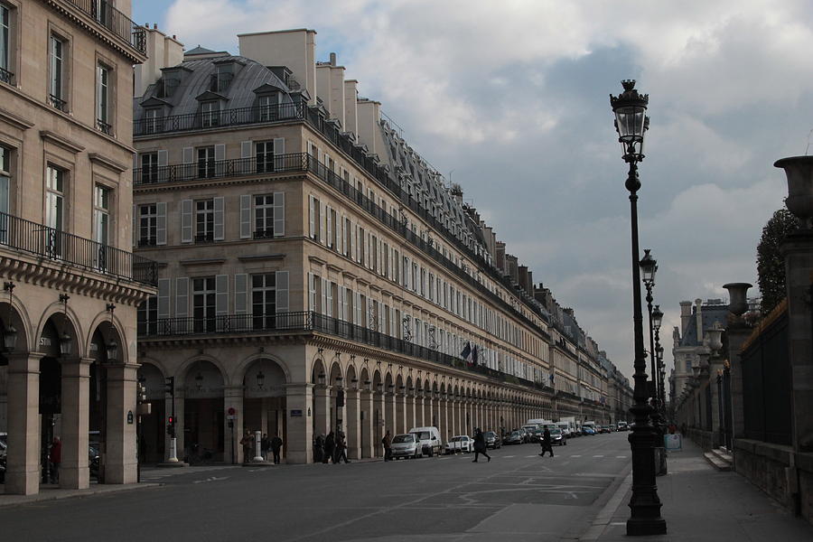 Paris Photograph - Le Meurice Hotel, Paris by Christopher J Kirby